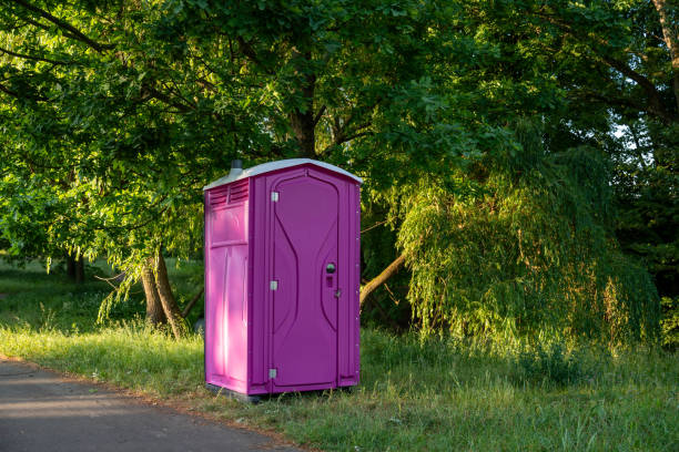 Best Portable toilet rental cost  in Gladeview, FL